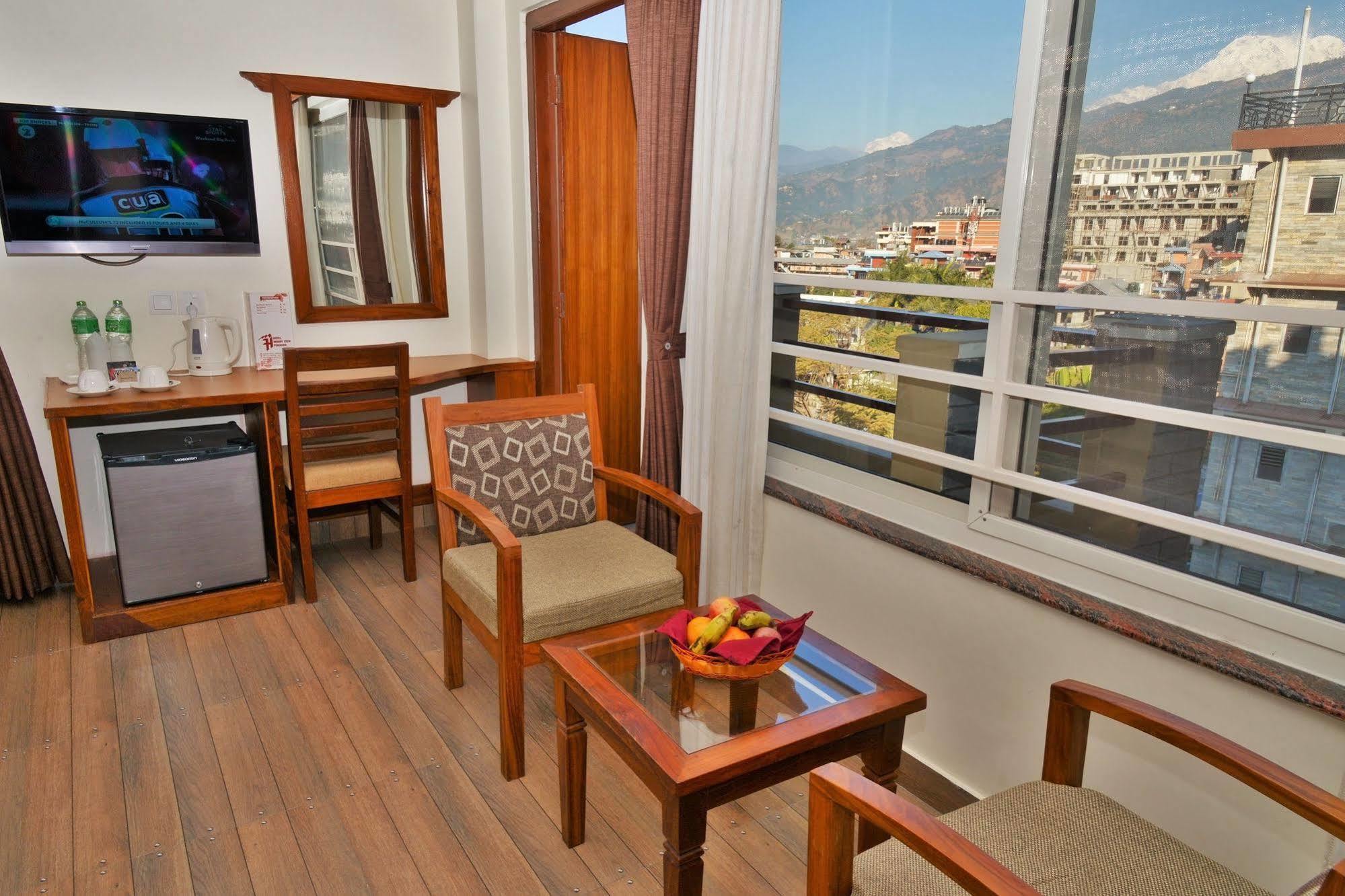 Hotel Mountain View - Lakeside Pokhara Eksteriør bilde