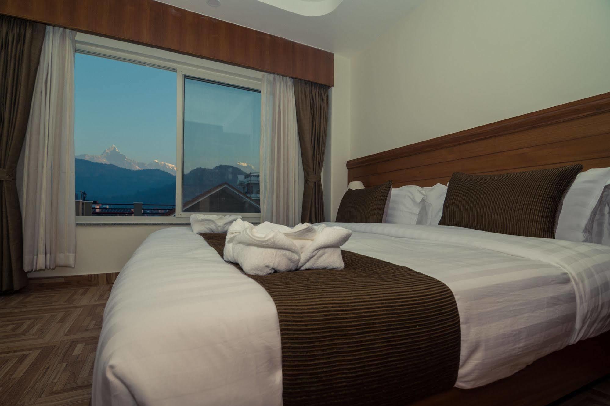Hotel Mountain View - Lakeside Pokhara Eksteriør bilde